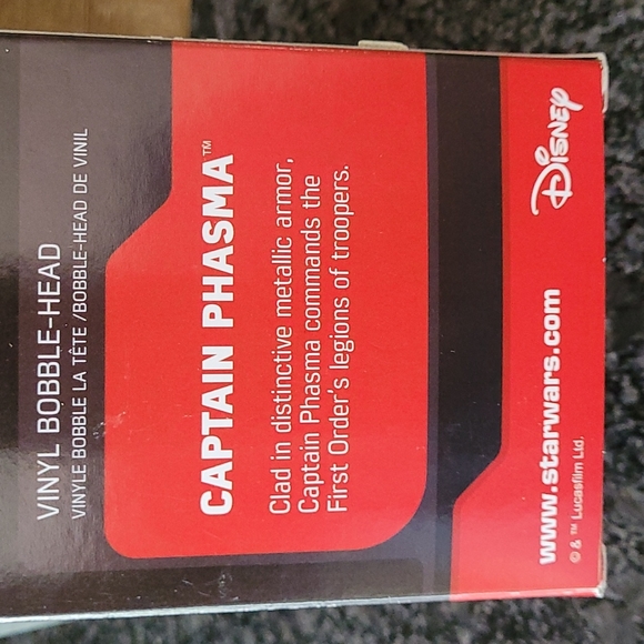 Star Wars - Captain Phasma Bobblehead - Picture 3 of 6